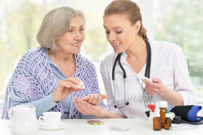 What Are the Advantages of Having a Home Health Aide?